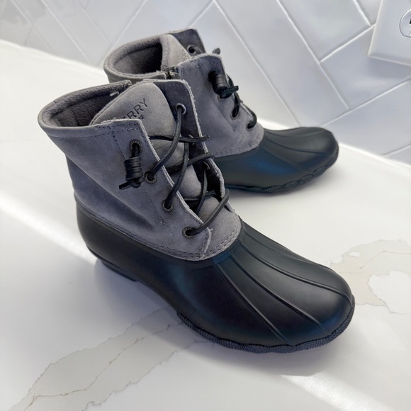Sperry Women's Saltwater Duck Boots Grey Size 8M Waterproof Casual Leather - Picture 8 of 12
